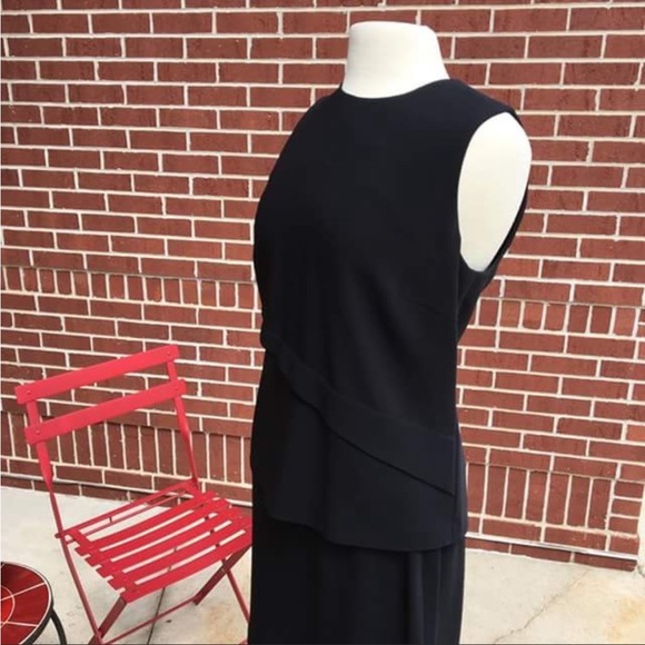 Carlisle 2 piece Skirt Set - Picture 7 of 8